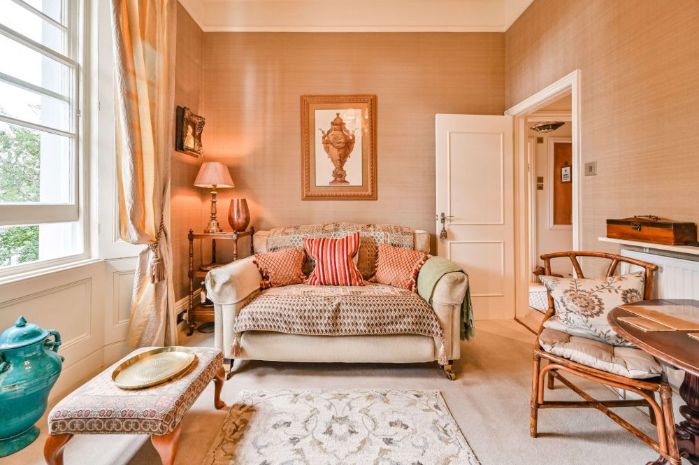 The Muntham Luxury Holiday Apartments in Torquay - Apartment 6, one bedroom apartment on the first floor.