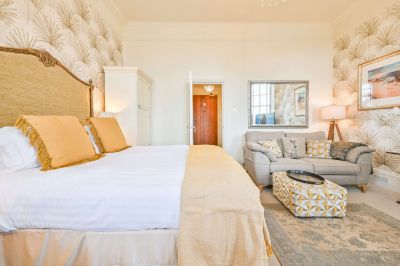 Muntham Holiday Apartments = Apartment 7 Studio Apartment